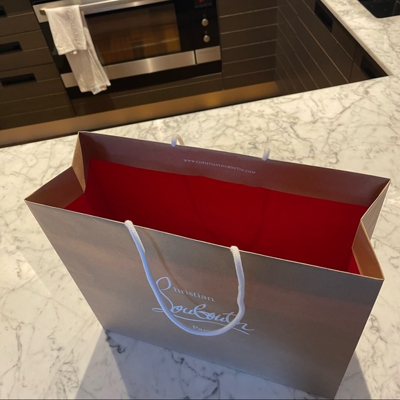 Large Original Louboutin Bag - Picture 9 of 9